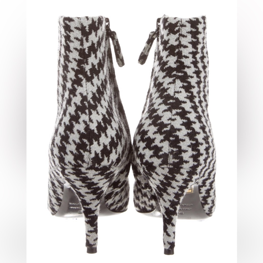 Balenciaga houndstooth ankle booties - Picture 6 of 17